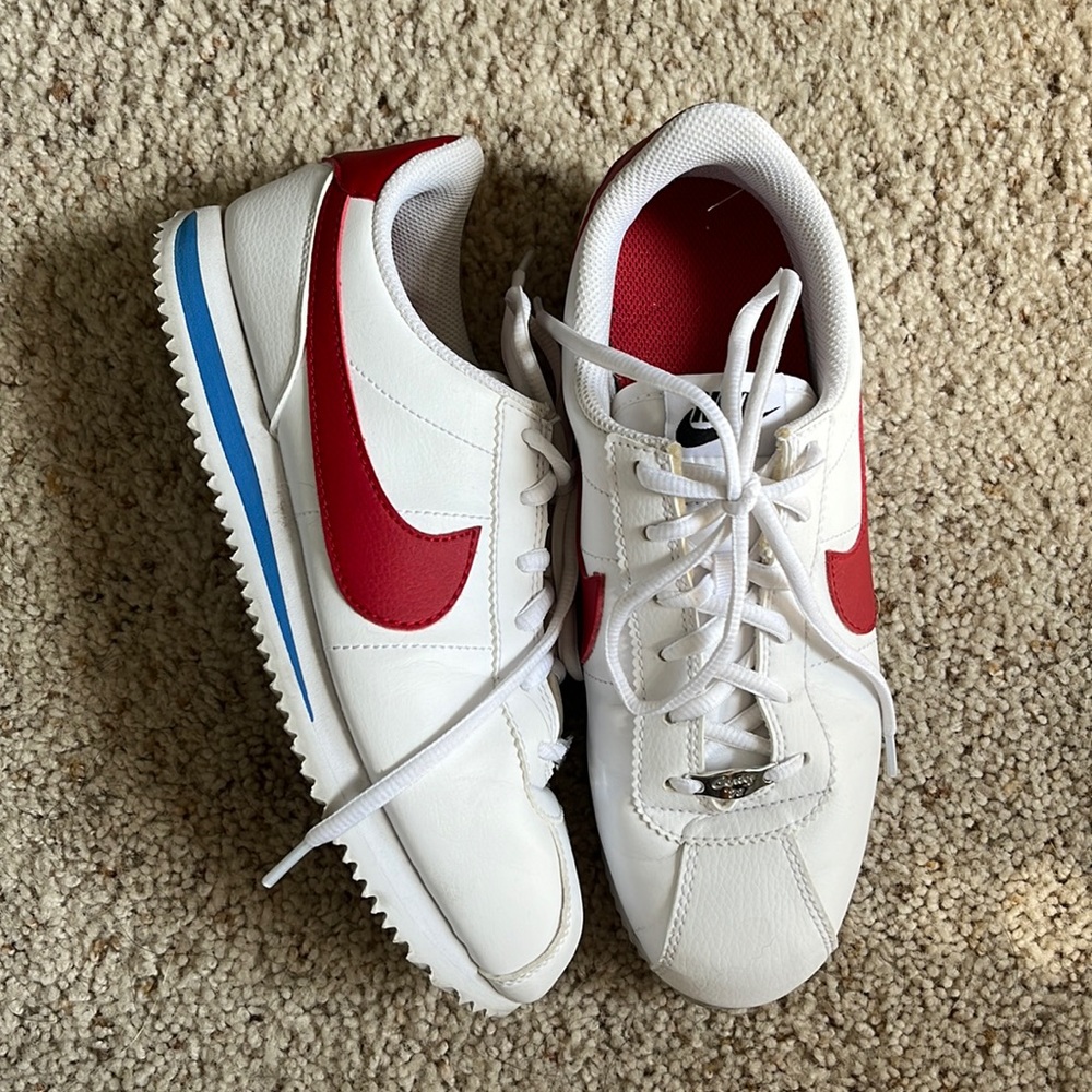 Nike Cortez Kids (7.5 womens)